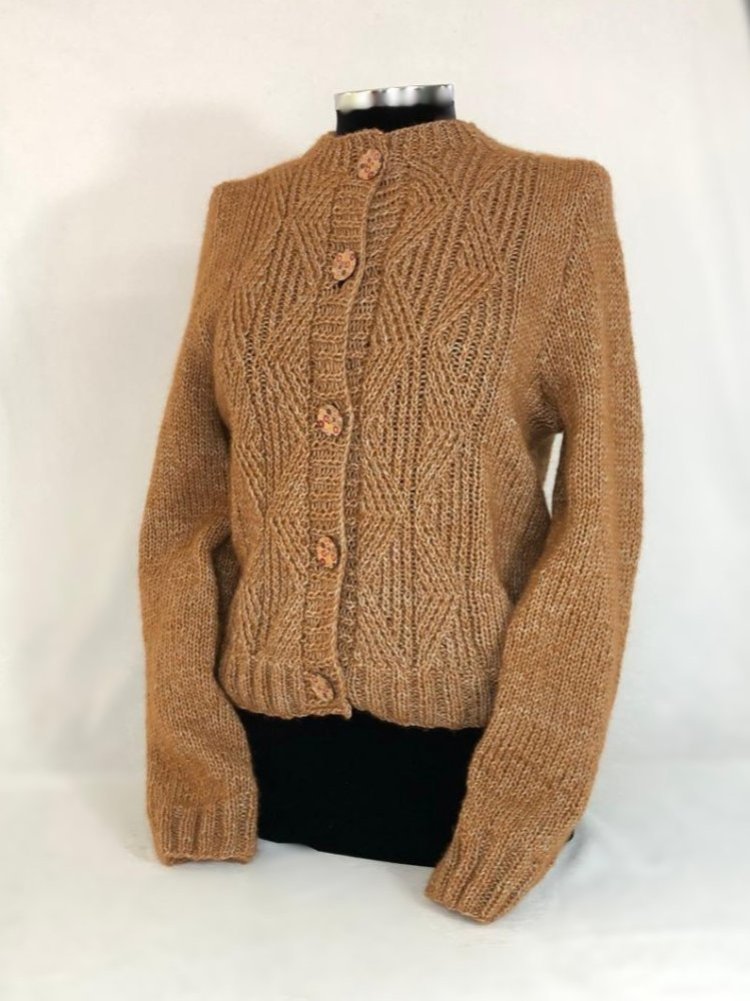 chaqueta-marron-frente