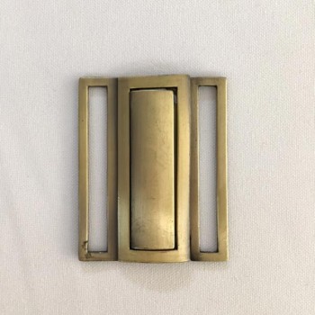 Broche 9252